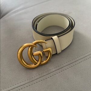 Authentic Gucci belt size 75